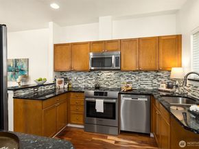 1522 196th Street SE B103, Bothell WA 98012