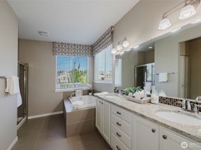 34103 10th Court SW, Federal Way WA 98023