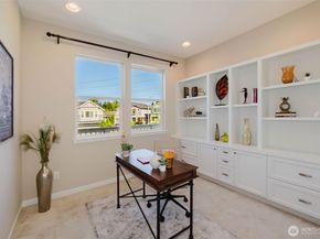 34103 10th Court SW, Federal Way WA 98023