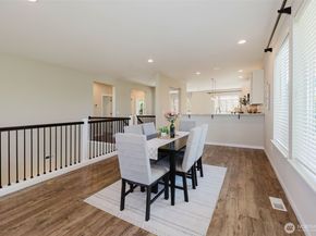 34103 10th Court SW, Federal Way WA 98023