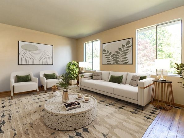14823 SE 172nd Place, Renton WA 98058