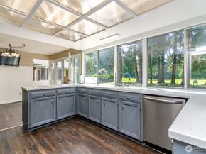 14823 SE 172nd Place, Renton WA 98058