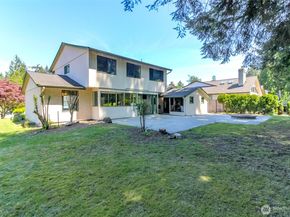 14823 SE 172nd Place, Renton WA 98058