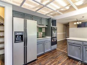 14823 SE 172nd Place, Renton WA 98058