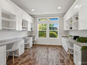 1426 235th Place SE, Sammamish WA 98075