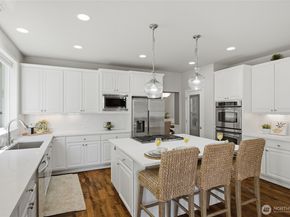 1426 235th Place SE, Sammamish WA 98075