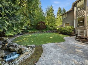 1426 235th Place SE, Sammamish WA 98075