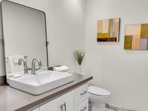 1374 Alki Avenue SW 400, Seattle WA 98116