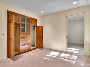 1374 Alki Avenue SW 400, Seattle WA 98116