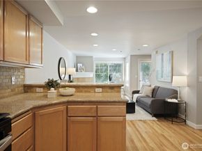 443 NE Ravenna Boulevard B, Seattle WA 98115