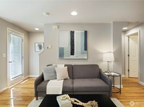 443 NE Ravenna Boulevard B, Seattle WA 98115