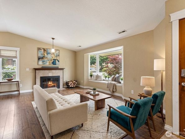 13026 103rd Place NE, Kirkland WA 98034