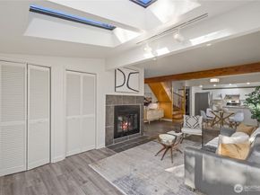 16518 Stone Ave N, Shoreline WA 98133