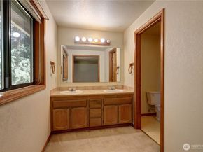 1449 Island Lake Road NW, Silverdale WA 98383