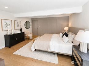 13400 SE 56th Place, Bellevue WA 98006