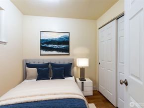 4733 Terrace Drive NE 4733, Seattle WA 98105