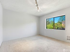423 106th Place SW, Everett WA 98204