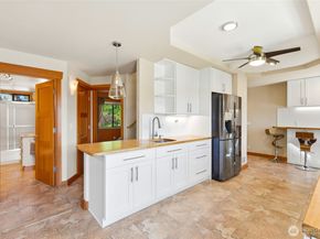 423 106th Place SW, Everett WA 98204