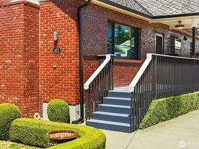 423 106th Place SW, Everett WA 98204
