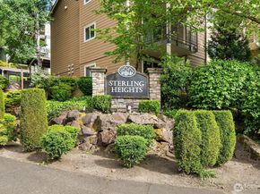 3809 131st Lane SE J2, Bellevue WA 98006