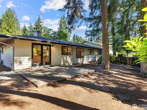 11903 NE 142nd Place, Kirkland WA 98034