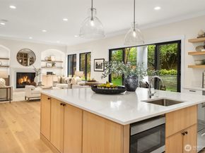 10415 SE 13th Street, Bellevue WA 98004