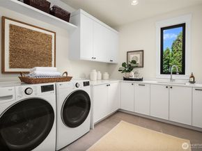 10415 SE 13th Street, Bellevue WA 98004