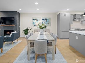 11223 NE 13th Lane, Bellevue WA 98004