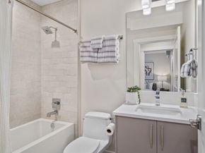 11223 NE 13th Lane, Bellevue WA 98004