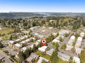 12211 SE 59th Street 61, Bellevue WA 98006