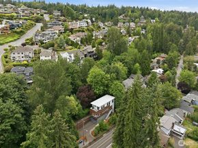 9007 Sand Point Way NE, Seattle WA 98115