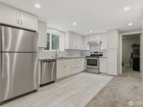 6427 182nd Place SW, Lynnwood WA 98037