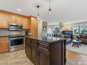 6427 182nd Place SW, Lynnwood WA 98037