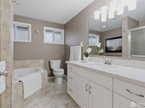 6427 182nd Place SW, Lynnwood WA 98037