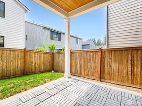 24503 NE 18th Street, Sammamish WA 98074