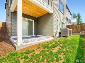 24503 NE 18th Street, Sammamish WA 98074