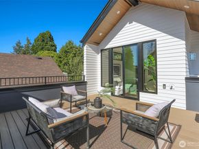 8750 13th Avenue NW C, Seattle WA 98117
