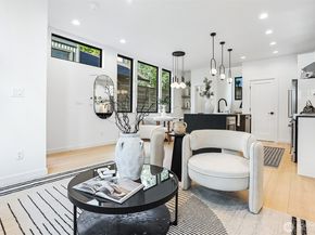 8750 13th Avenue NW C, Seattle WA 98117