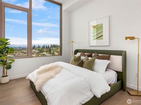 10232 NE 10th Street 1807, Bellevue WA 98004