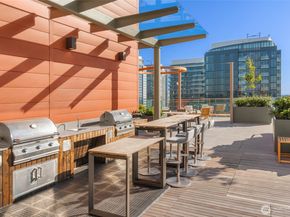 10232 NE 10th Street 1807, Bellevue WA 98004