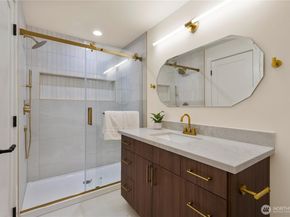 4123 145th Avenue NE, Bellevue WA 98007