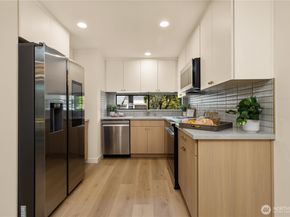 4123 145th Avenue NE, Bellevue WA 98007