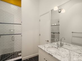 Undisclosed Address #2531459, Mercer Island WA 98040
