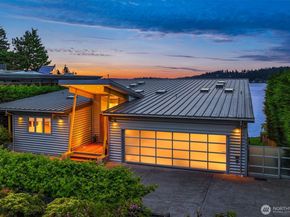 Undisclosed Address #2531459, Mercer Island WA 98040