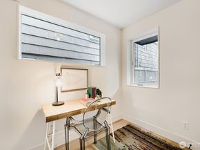 2626 58th Avenue SW B, Seattle WA 98116