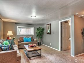 22910 Edmonds Way, Edmonds WA 98020