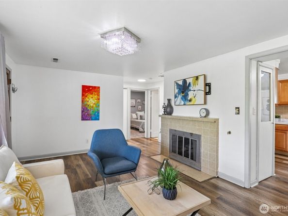 10615 1st Avenue S, Seattle WA 98168