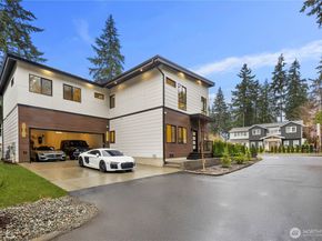 10416 130th Avenue NE, Kirkland WA 98033