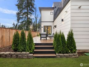 10416 130th Avenue NE, Kirkland WA 98033