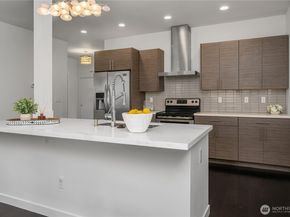3916 148th Street SW, Lynnwood WA 98087